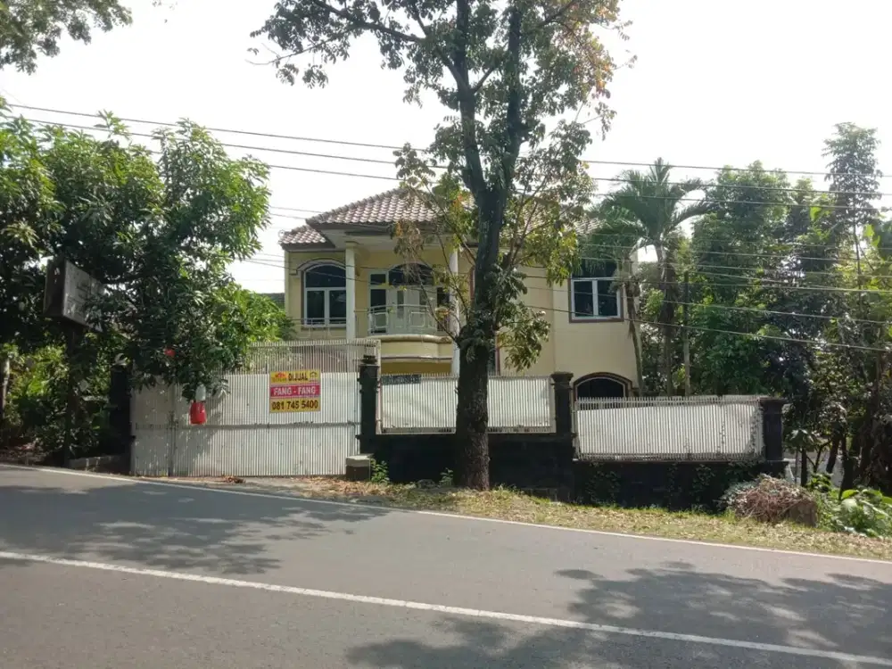 Dijual Rumah Lokasi Strategis Di Jl. Abdul Rahman Saleh