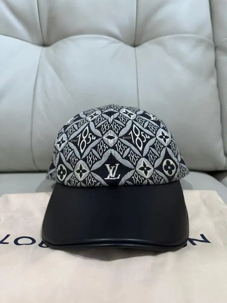 Original Topi Louis Vuitton 2021
