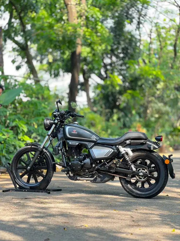 BENELLI MOTOBI 200 EVO BLACK 2023 KM 5K PAJAK PANJANG SIAP GAS JAUH