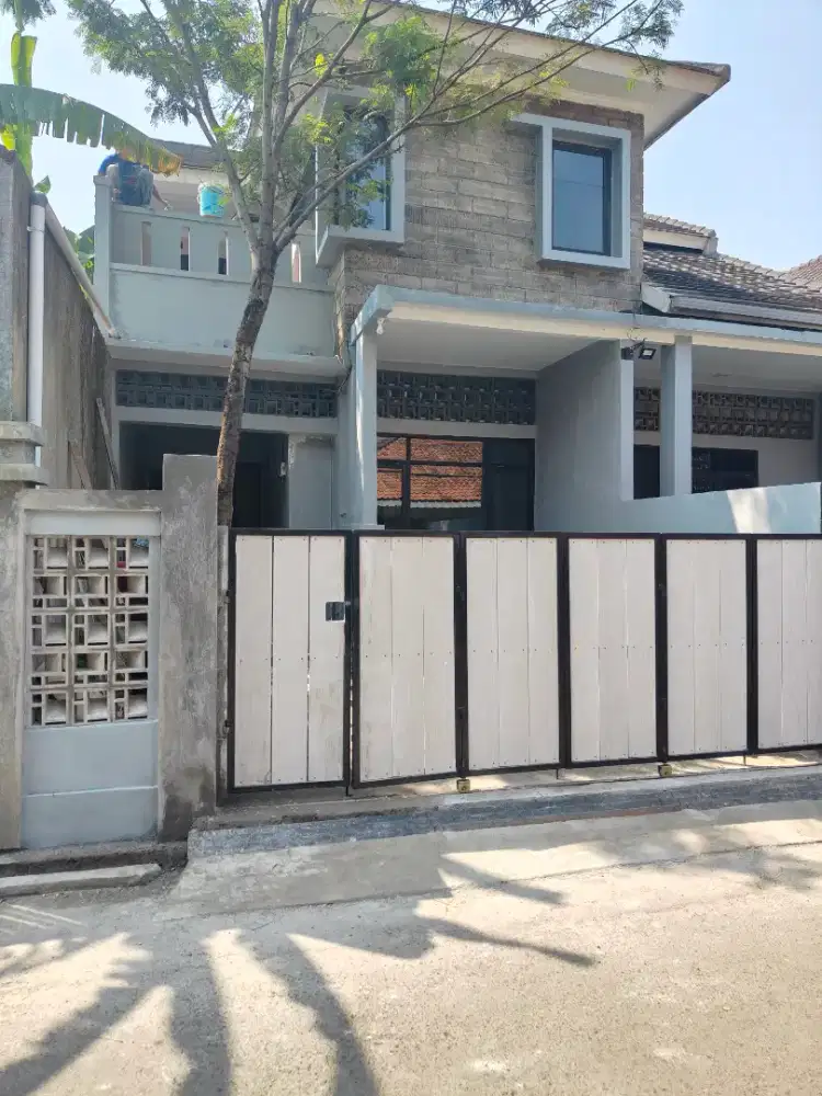 DISEWAKAN/ DIKONTRAKAN RUMAH TINGGAL jl.kebon kangkung XII no.3A bdg