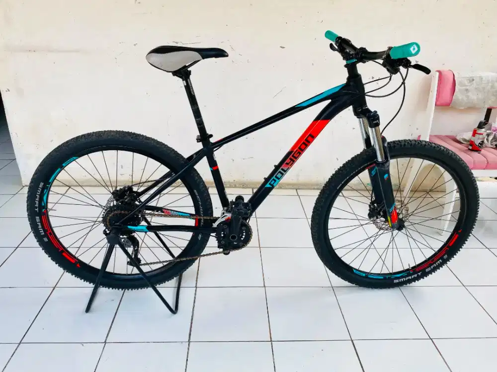 Polygon xtrada 5