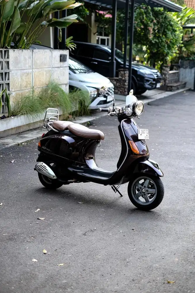 VESPA LXV 150 3V BURGUNDY 2013