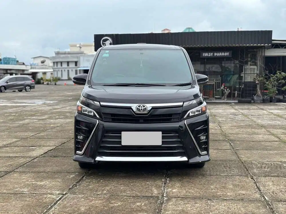Toyota Voxy hitam 2021 ‼️Voxy putih 2021 ‼️ Voxy hitam 2022 ‼️ Voxy 2019