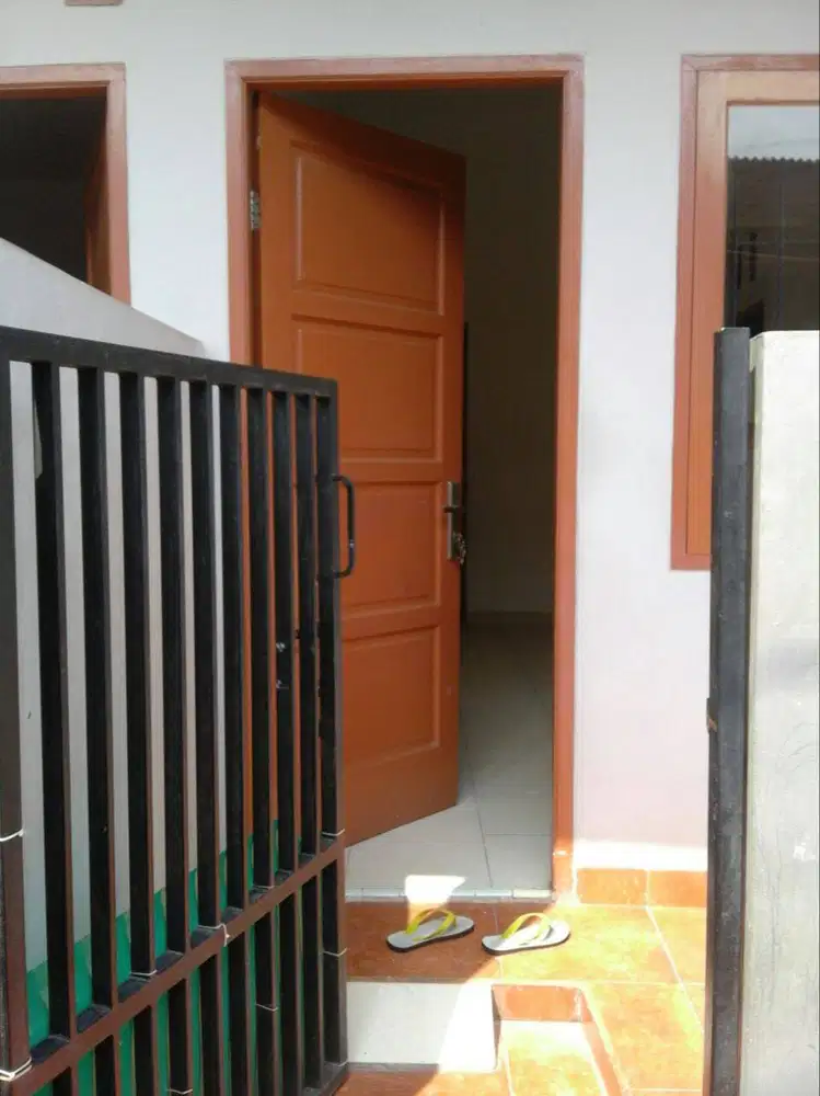 Kontrakan 2 Pintu Jln. Putri Sima Daerah Perumnas IV Karawaci