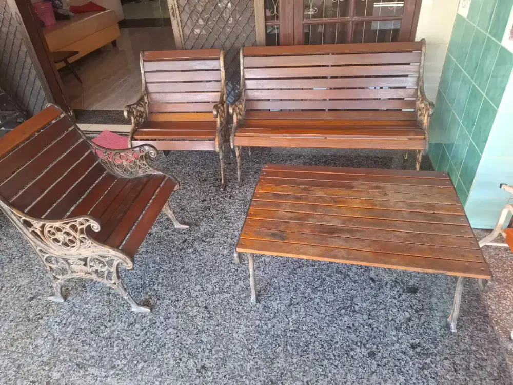 Jual Meja Dan Kursi Kayu sejati Kuno Murah