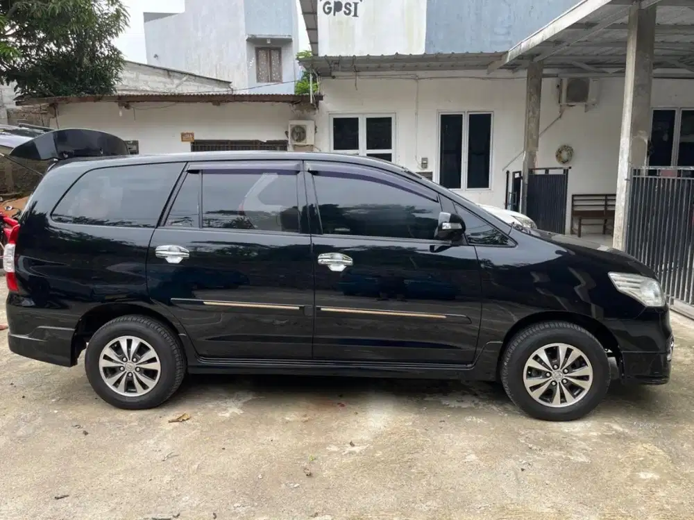 Jual Cepat - Kijang Innova 2.0 G Luxury Bensin 2015