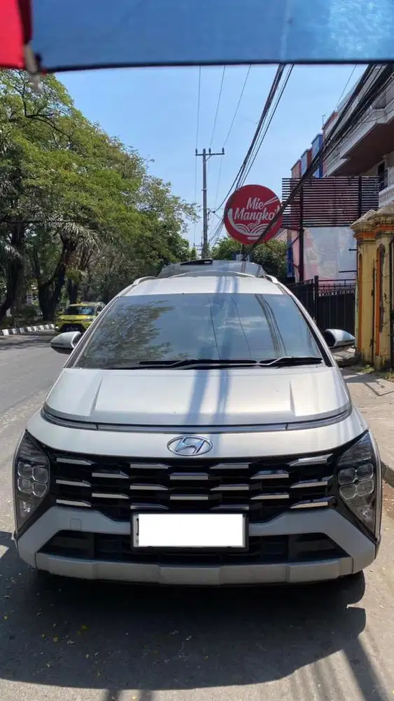 HYUNDAI - STARGAZER X PRIME 1.5 IVT ONE TONE 6 SEAT/2024