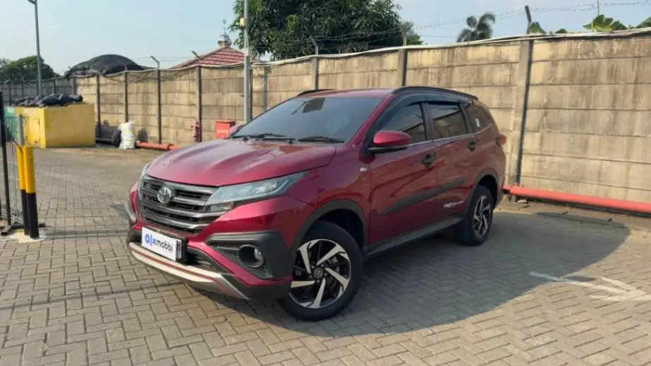 LOW DP Toyota Rush 1.5 S Bensin-AT 2019 SIH