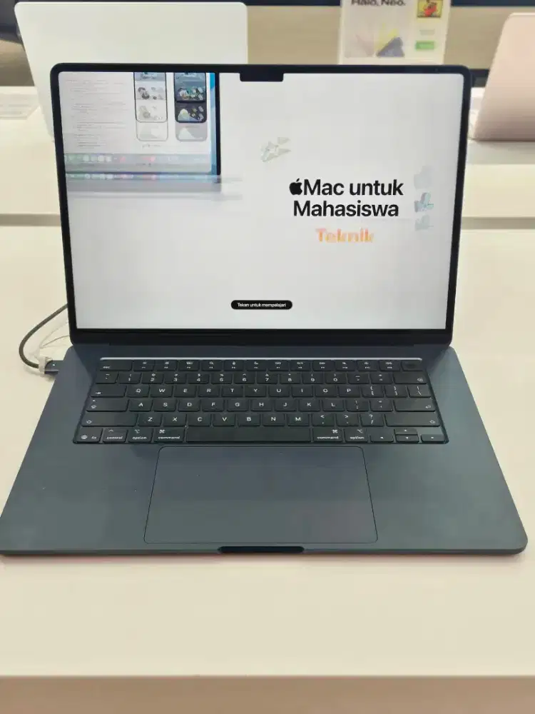 MacBook Air 15 512Gb Bisa Cicilan Bunga 0,99%