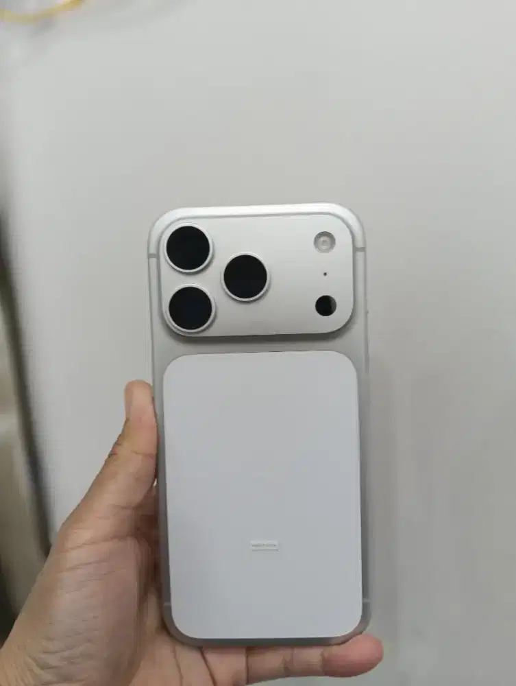 iPhone 17 pro 256 iBox garansi on