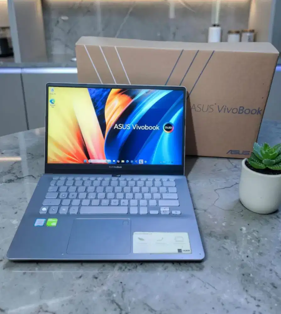 Laptop Asus Vivobook S14 RAM 16Gb SSD 256Gb  SLM BEZELESS DUAL VGA
