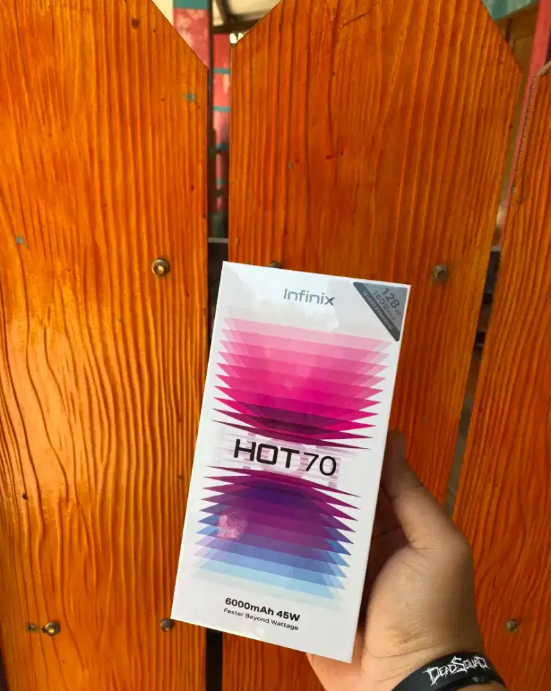 INFINIX HOT 70 8/128 NEWW SEGEL!!