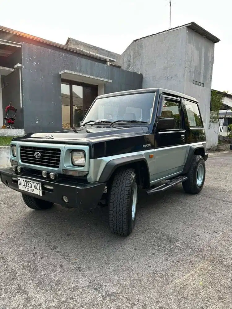 Daihatsu Feroza 1995 Bensin