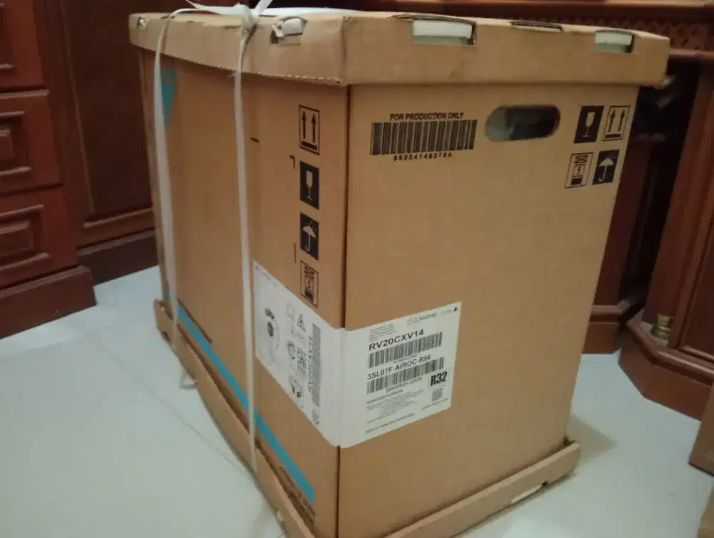 AC Daikin 1 PK seken 1 th, dingin dan senyap