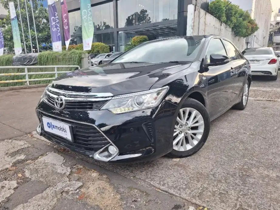 LOW DP Toyota Camry 2.5 V Bensin-AT 2016 PAH