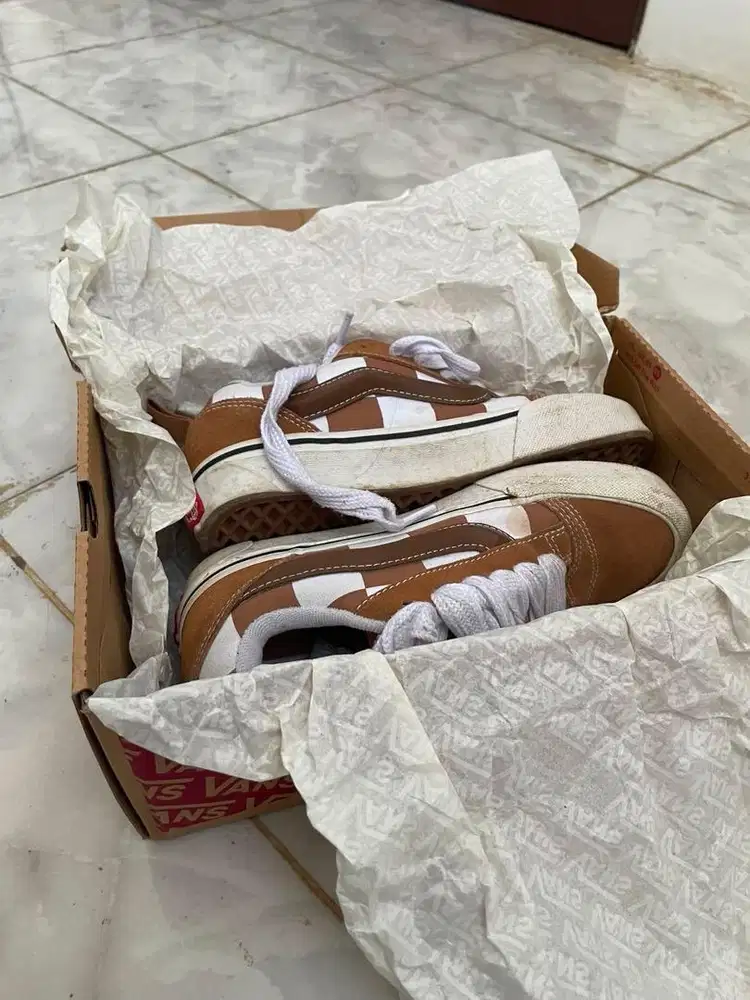 SEPATU VANS KNU CHECKERBOARD BROWN SIZE 36/37