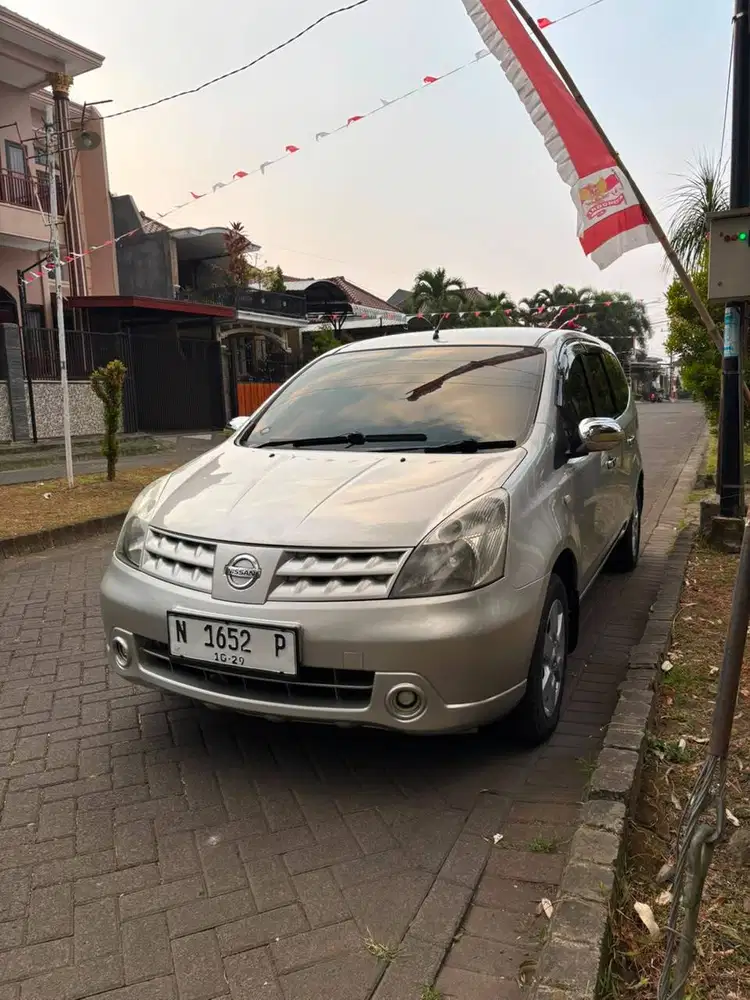 NISSAN GRAND LIVINA 1.5 XV 2007 AUTOMATIC ISTIMEWA