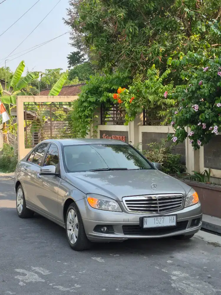Mercedes Benz C200 AT 2009