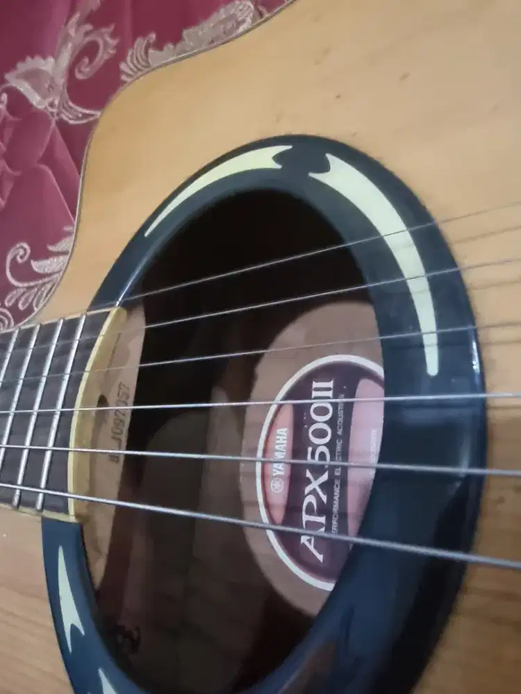 Gitar yamaha apx 500II akustik elektrik original bisa tt/bt