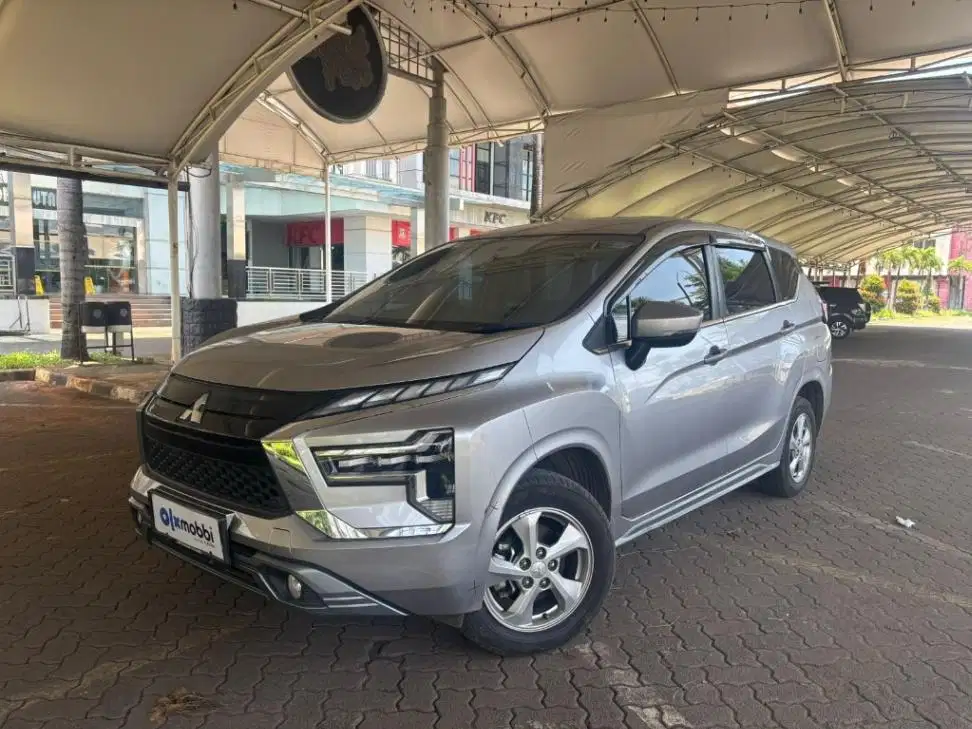 Garansi 1 Th - Mitsubishi Xpander 1.5 Sport Bensin-AT 2021 Abu-Abu