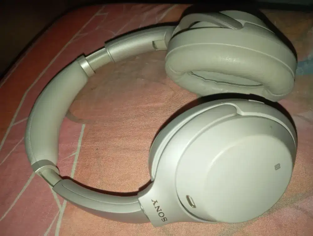 Headset bluetooth headphone merk sony