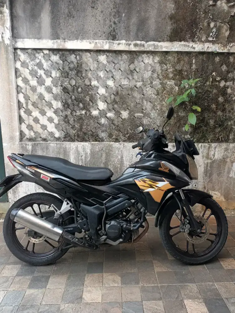 Jual motor honda cs1