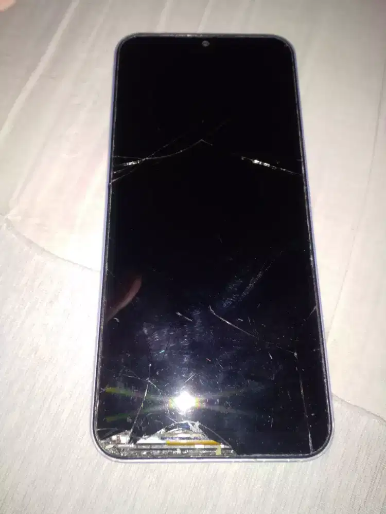Samsung Galaxy A-05 seken minus