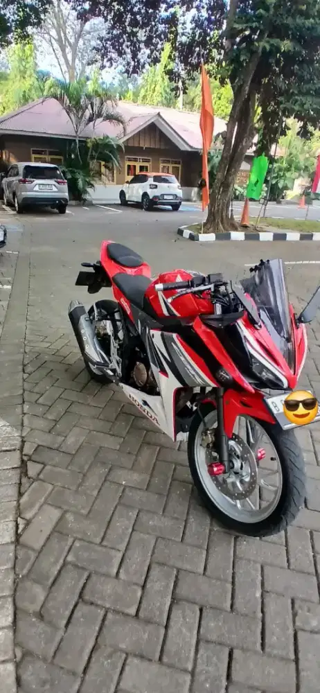 Honda CBR 150 cc