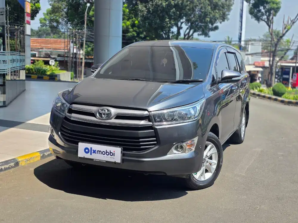 DP RENDAH - Toyota Kijang Innova 2.4 V Solar-AT 2017