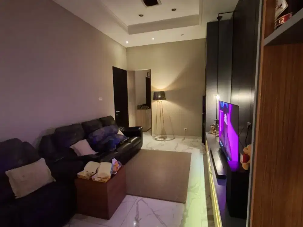 Dijual Rumah Camar Indah Pik, LT 147M², LB 450M², 4Kt, 3 Lantai, SHM, Rp6,5 M Nego