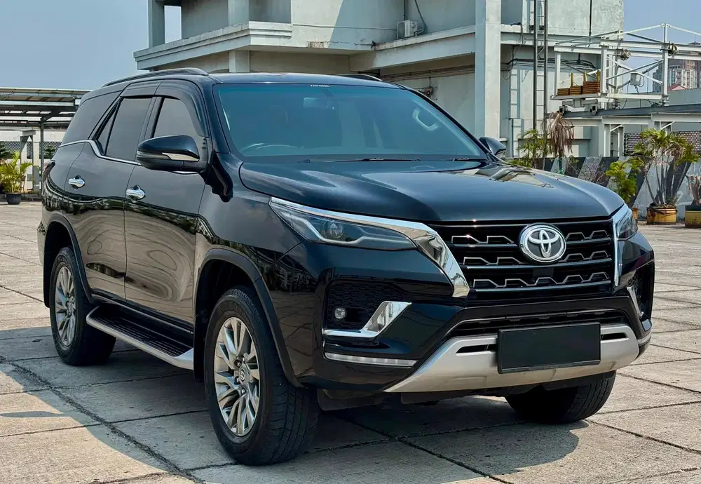 TOYOTA FORTUNER VRZ AT DIESEL 2021 HITAM ISTIMEWA TT 2020