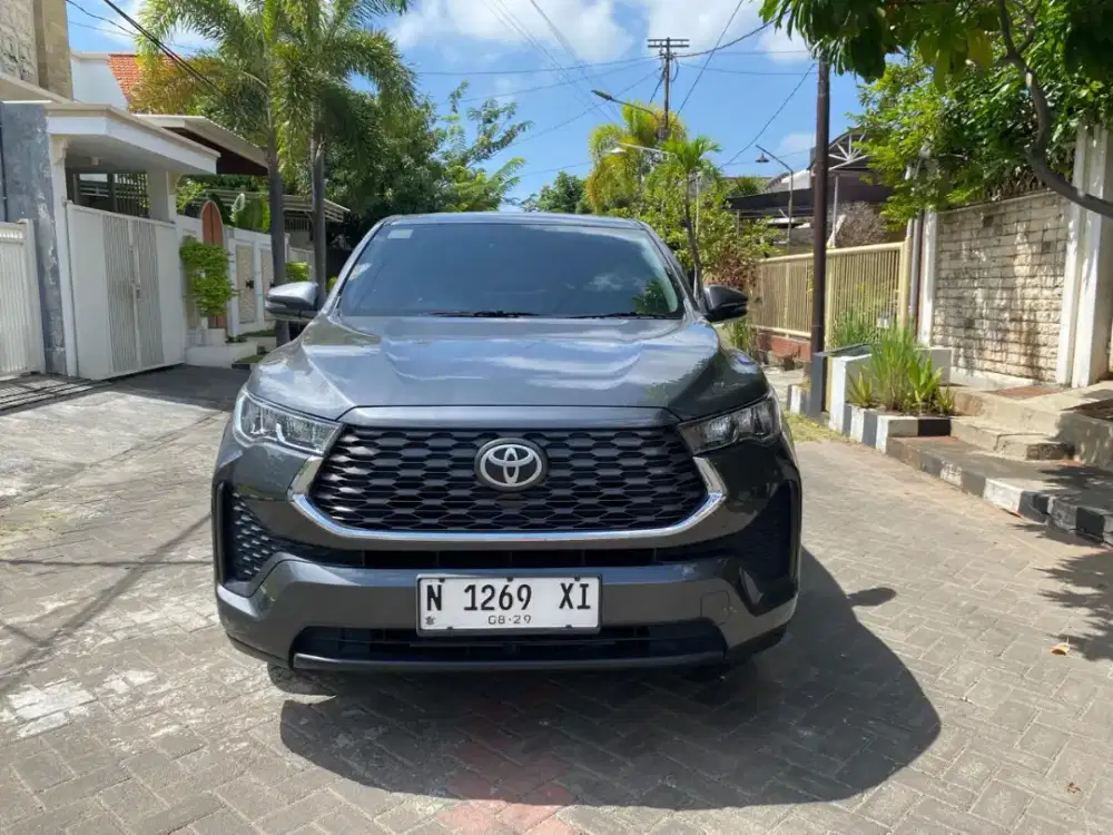 TOYOTA ZENIX 2.0 V CVT 2024