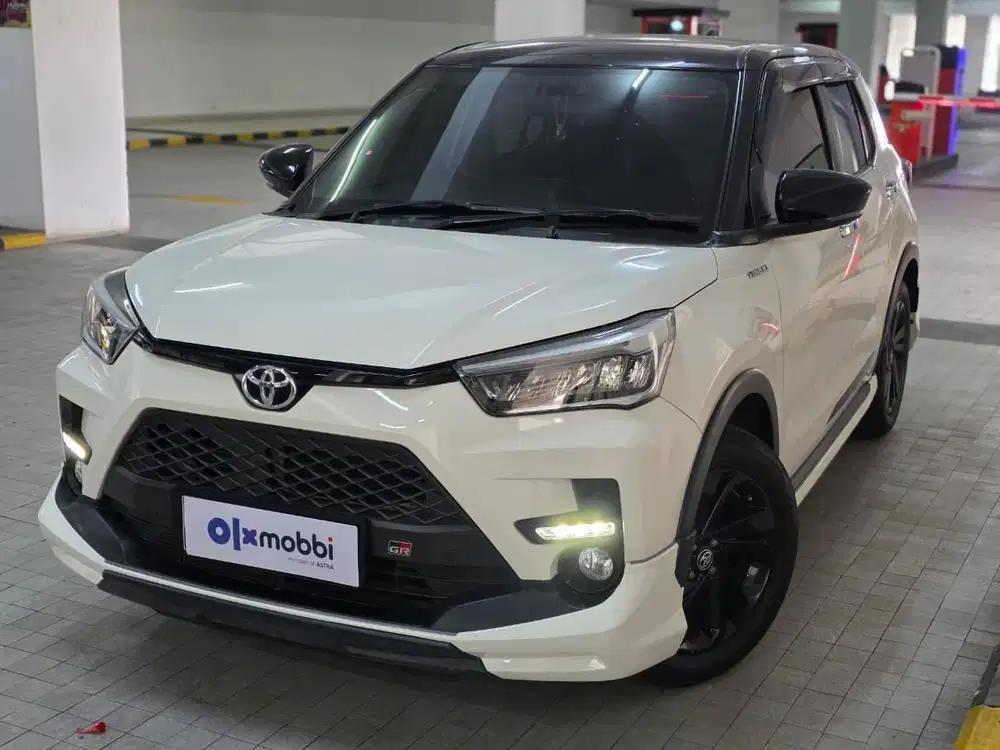DP RENDAH - Toyota Raize 1.0 GR Sport Two Tone Bensin-AT 2023