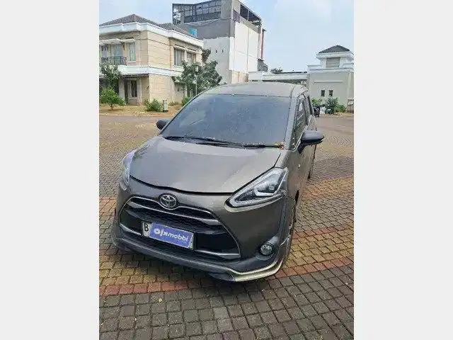 DP RENDAH - Toyota Sienta 1.5 Q Bensin-AT 2017