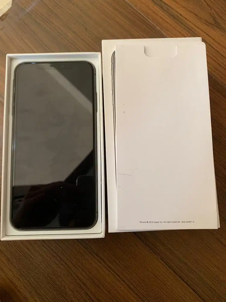 Iphone xs max space gray 256 Gb