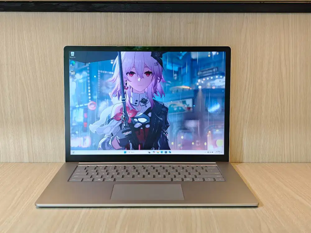 Microsoft Surface Laptop 3 15 Inch Touchscreen Core I7 GEN 10 16/512GB