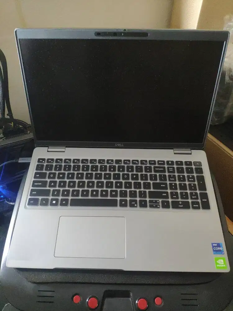 Laptop Dell Latitude 16GB/512GB i7-11850H Nvidia 5521 5421 ThinkPad