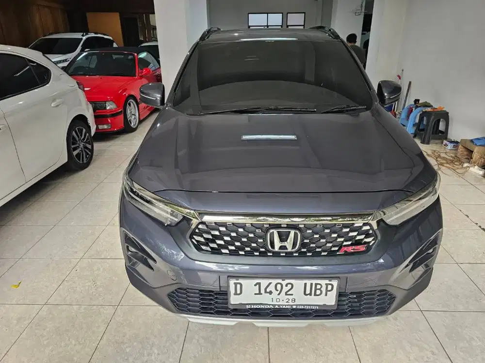 (LOW KM) Honda WRV 1.5 RS at 2023 abu2 meteor met, km 16rb, full orsnl