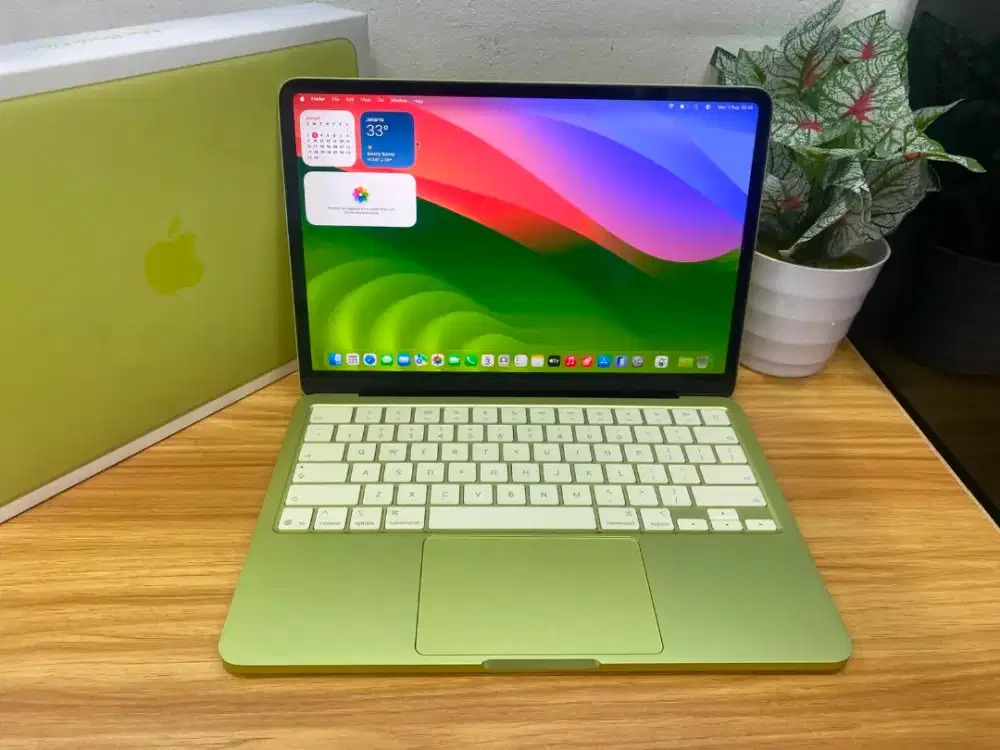MacBook Neo 13” Chips apple A8 Pro, RAM 8GB/SSD 256GB, CC 12 BH 100%,