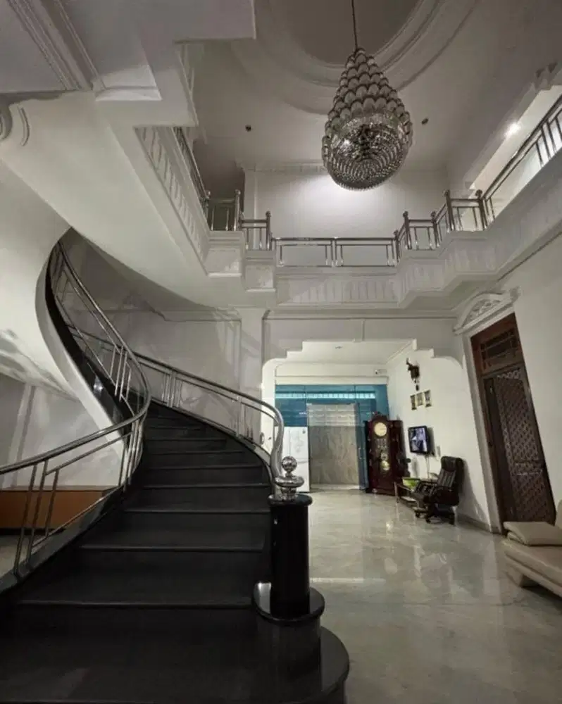 Dijual Rumah 0 Jalan Raya Cocok usaha Bank/Hotel/Kantor