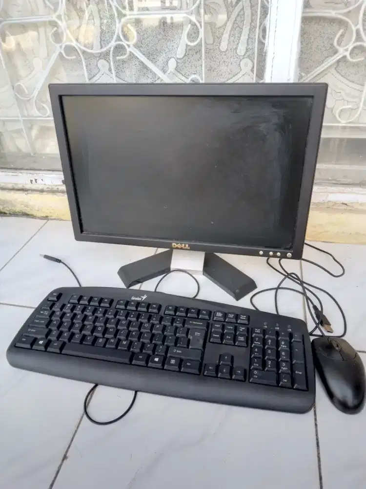 LED 17' bonus Keyboard dan mouse