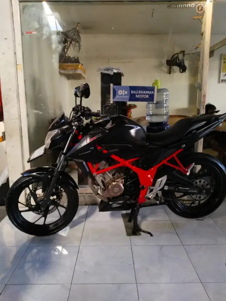 Honda cb 150 CC thn .2017 cash. Bali dharma  motor