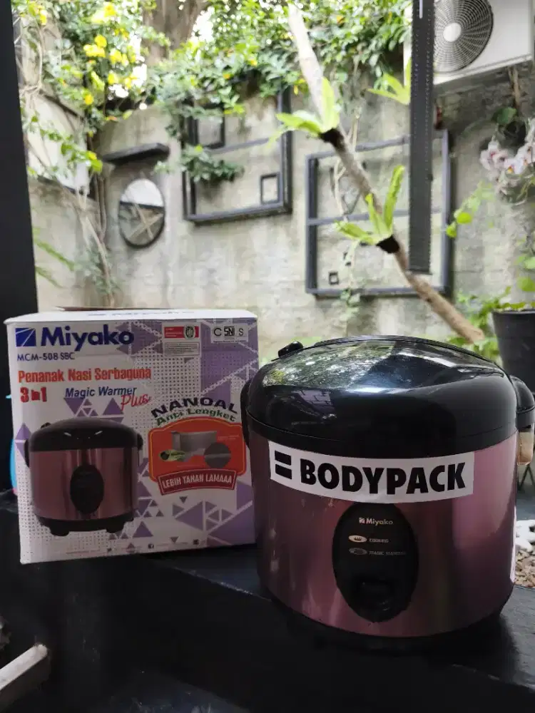 Rice Cooker Miyako 1.8Liter Lengkao