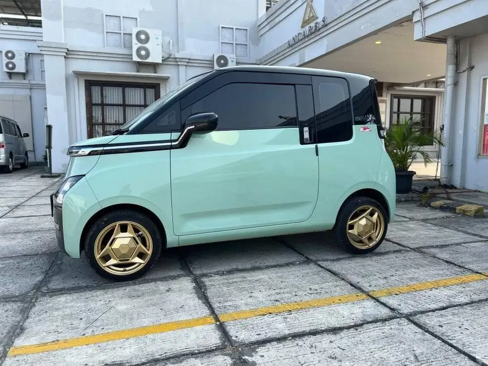WULING AIR EV LONG RANGE 300 AT MATIC AUTOMATIC LISTRIK 2023 SIAP PAKE
