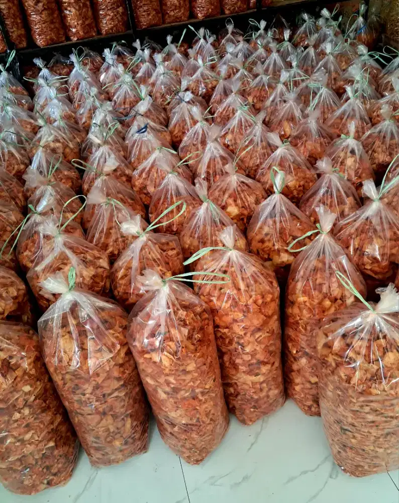 Keripik singkong kriwil pedas daun jeruk, 155 ribu, berat 5kg