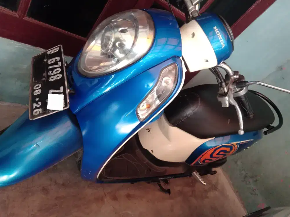 Honda scoopy 2015