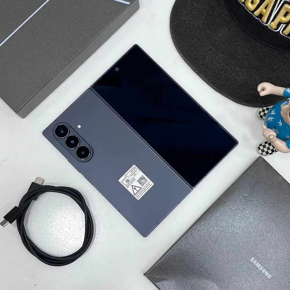 Samsung Z fold 7 12/512 GB garansi resmi