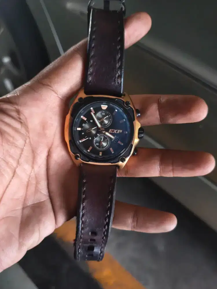Jual jam tangan pribadi EXP Expedition rose gold mulus