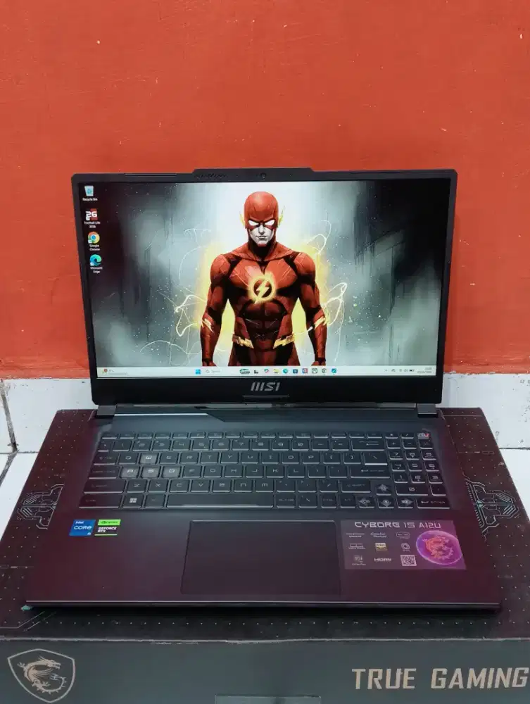 LAPTOP MSI CYBORG 15 A12U GAMING