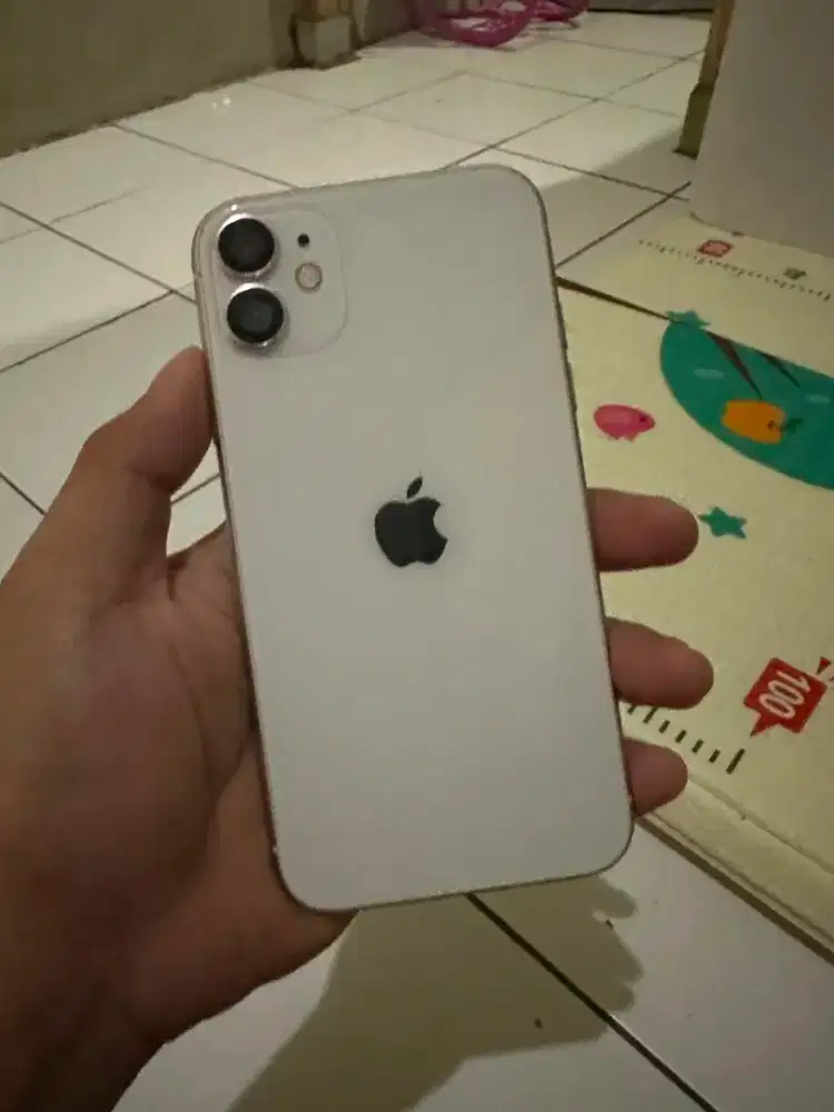 Iphone 11 64 GB Inter
